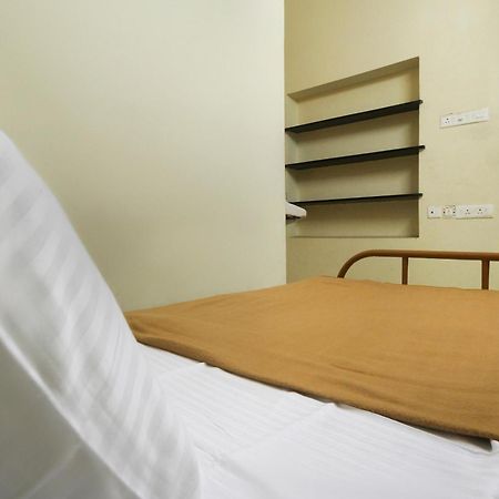 Hotel Spot On Jayalakshmi Residency Non Ac Kovilpatti Exterior foto