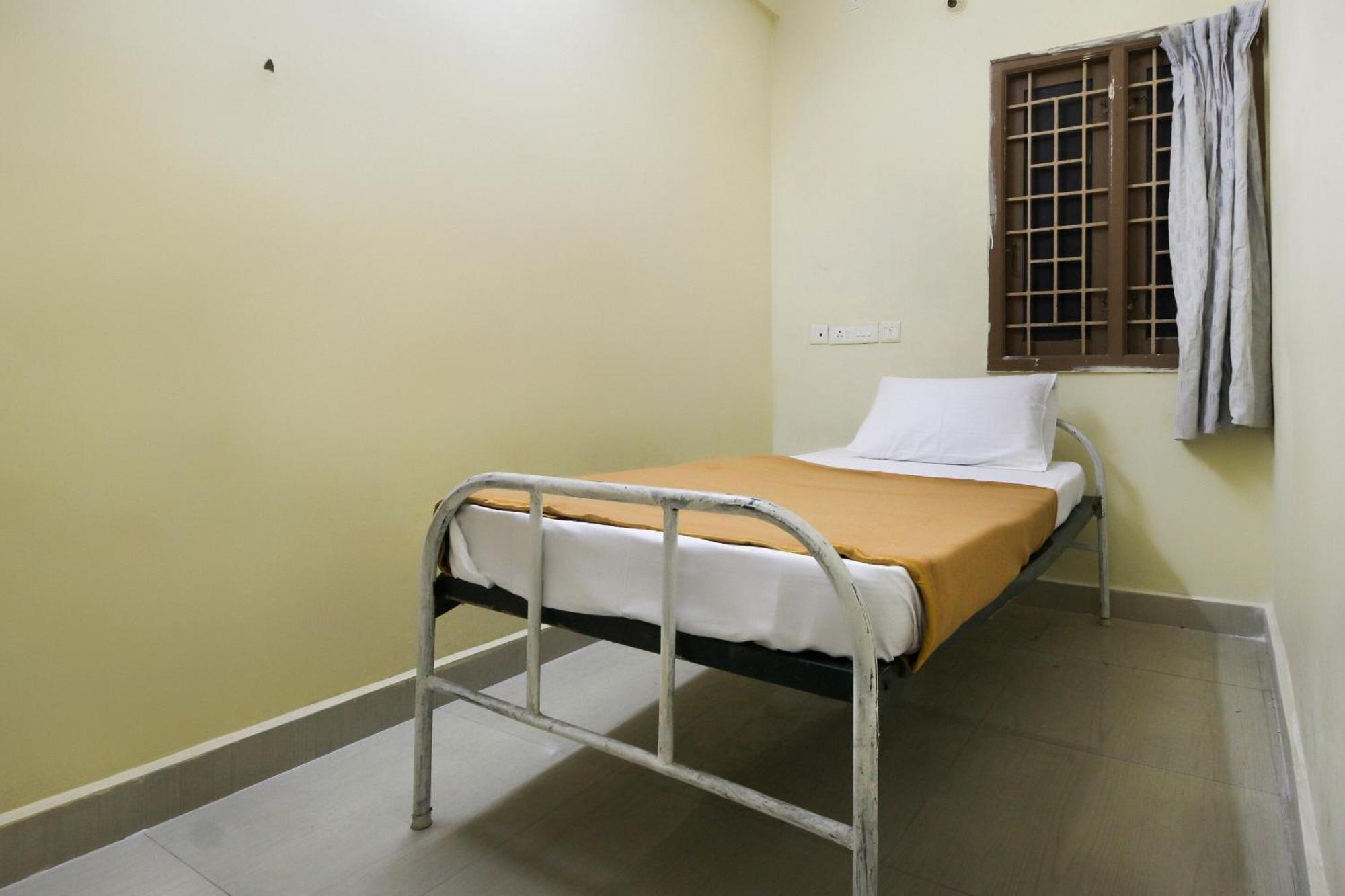Hotel Spot On Jayalakshmi Residency Non Ac Kovilpatti Exterior foto