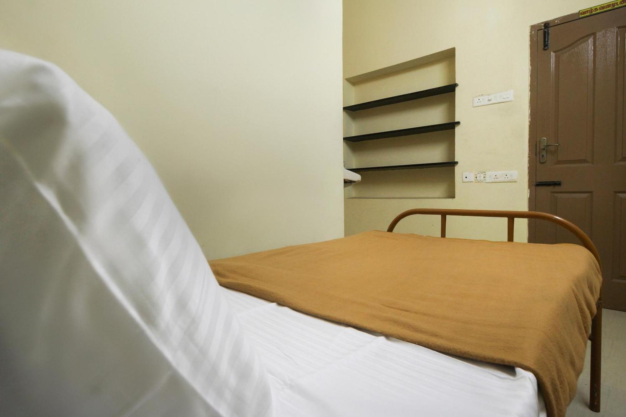 Hotel Spot On Jayalakshmi Residency Non Ac Kovilpatti Exterior foto
